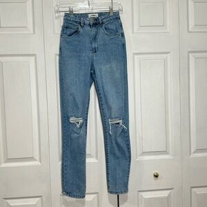 🤎 Cotton On Stretch Mom Jean Blue Distressed Denim Jeans - 4 / 27